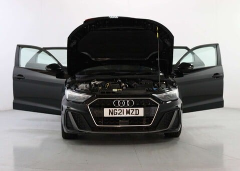 Audi A1 1.0 A1 Sportback 25 TFSI S Line Semi-Auto 5dr 36