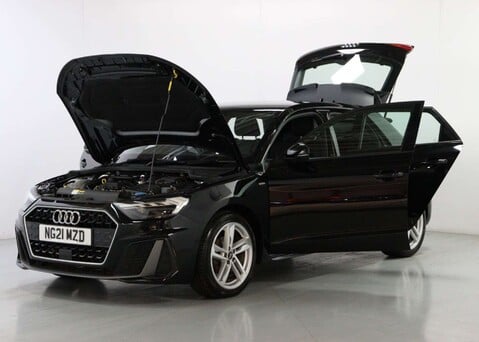 Audi A1 1.0 A1 Sportback 25 TFSI S Line Semi-Auto 5dr 37