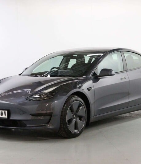 Tesla Model 3 Model 3 Standard-Range + 4dr