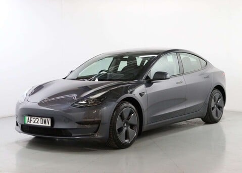 Tesla Model 3 Model 3 Standard-Range + 4dr 3