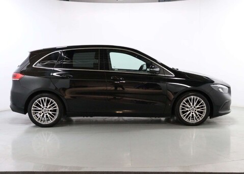 Mercedes-Benz B Class 1.3 B 180 Sport Executive Edition Auto 5dr 8