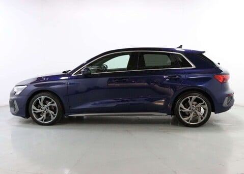 Audi A3 1.0 A3 Sportback 30 TFSI MHEV S Line Semi-Auto 5dr 4