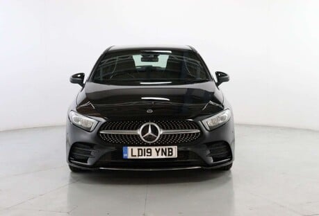 Mercedes-Benz A Class 1.3 A 200 AMG Line Exeutive Auto 5dr