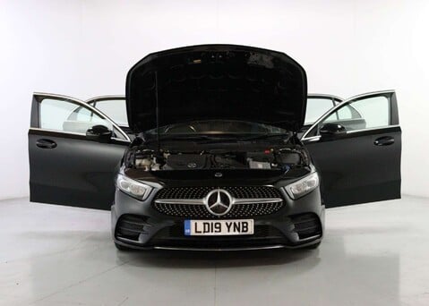 Mercedes-Benz A Class 1.3 A 200 AMG Line Exeutive Auto 5dr 36