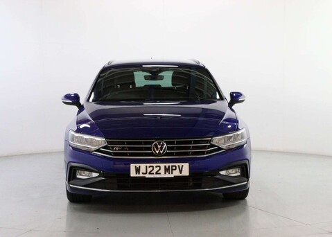 Volkswagen Passat 1.5 Passat R-Line TSi Evo Semi-Auto 5dr 2