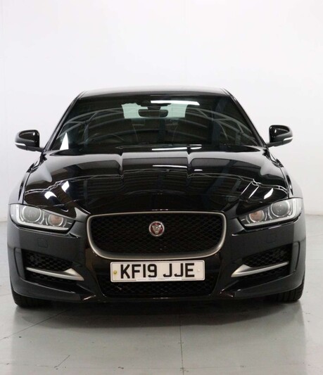 Jaguar XE 2.0 XE R-Sport Auto 4dr