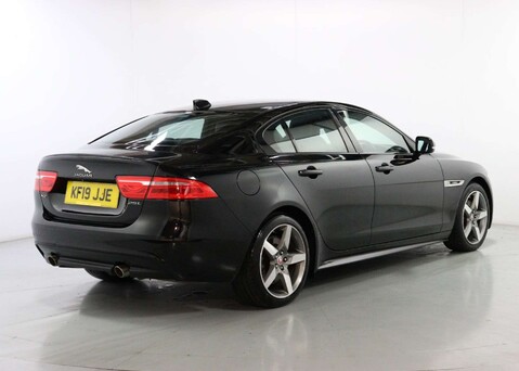 Jaguar XE 2.0 XE R-Sport Auto 4dr 7