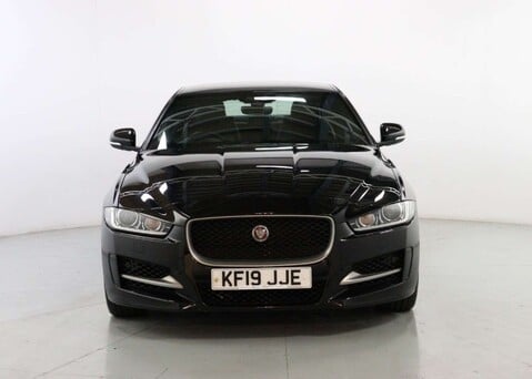 Jaguar XE 2.0 XE R-Sport Auto 4dr 2