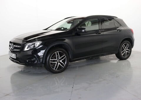 Mercedes-Benz GLA 1.6 GLA 180 Urban Edition 5dr 3