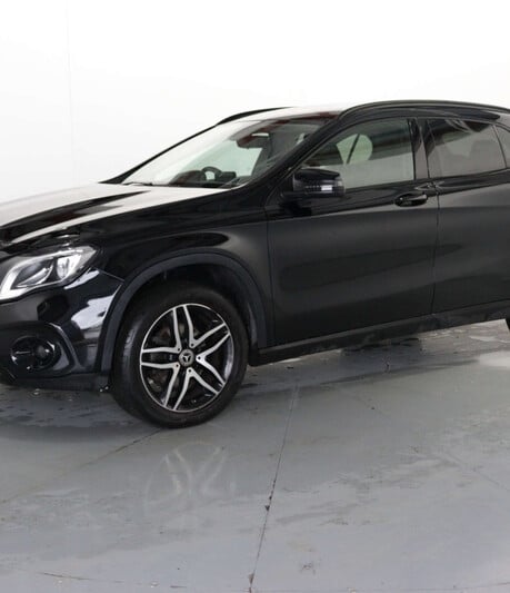 Mercedes-Benz GLA 1.6 GLA 180 Urban Edition 5dr