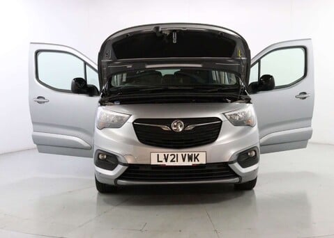 Vauxhall Combo Life 1.2 Combo Life SE S/S Auto 5dr 33