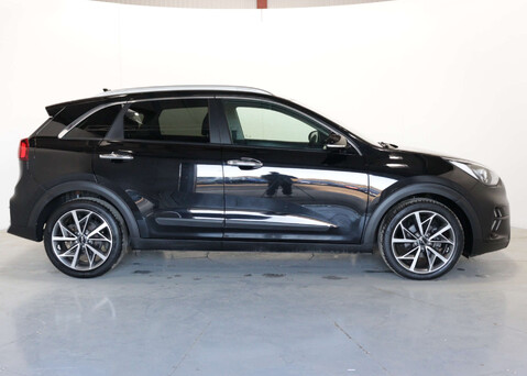 Kia Niro 1.6 Niro 3 HEV Semi-Auto 5dr 8