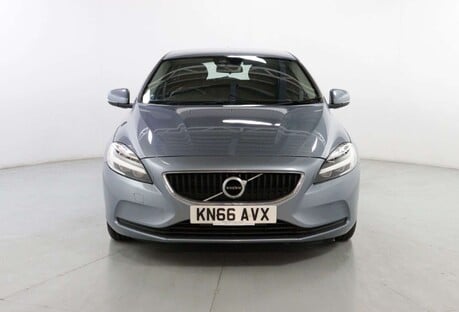 Volvo V40 1.5 V40 Momentum T2 Auto 5dr