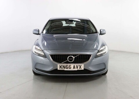 Volvo V40 1.5 V40 Momentum T2 Auto 5dr 2