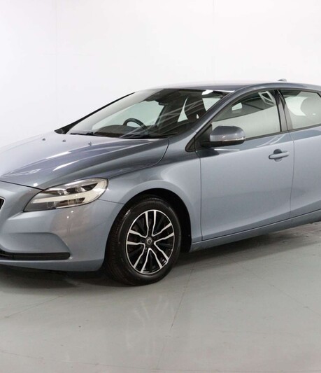 Volvo V40 1.5 V40 Momentum T2 Auto 5dr