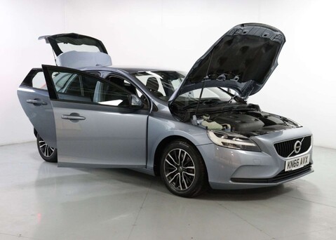 Volvo V40 1.5 V40 Momentum T2 Auto 5dr 34