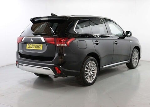 Mitsubishi Outlander 2.4 Outlander Design PHEV CVT 4WD 5dr 7