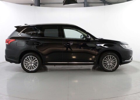 Mitsubishi Outlander 2.4 Outlander Design PHEV CVT 4WD 5dr 8