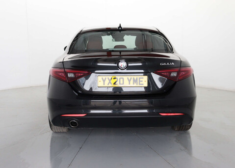 Alfa Romeo Giulia 2.1 Giulia Super TD Auto 4dr 6