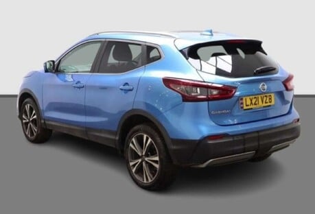 Nissan Qashqai 1.3 Qashqai N-Connecta DiG-T Semi-Auto 5dr