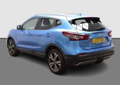 Nissan Qashqai 1.3 Qashqai N-Connecta DiG-T Semi-Auto 5dr 2