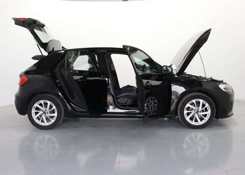 Audi A1 1.0 A1 Sportback 25 TFSI Sport Semi-Auto 5dr 15