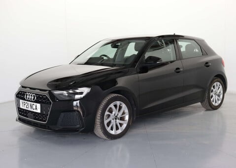 Audi A1 1.0 A1 Sportback 25 TFSI Sport Semi-Auto 5dr 17