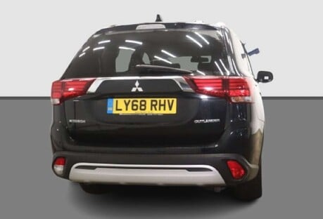 Mitsubishi Outlander 2.0 Outlander 4 CVT 4WD 5dr