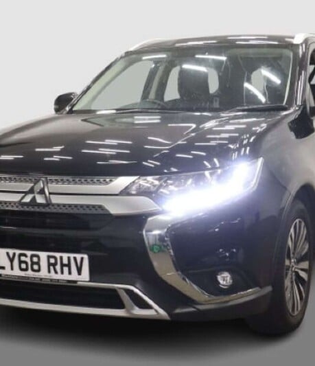 Mitsubishi Outlander 2.0 Outlander 4 CVT 4WD 5dr