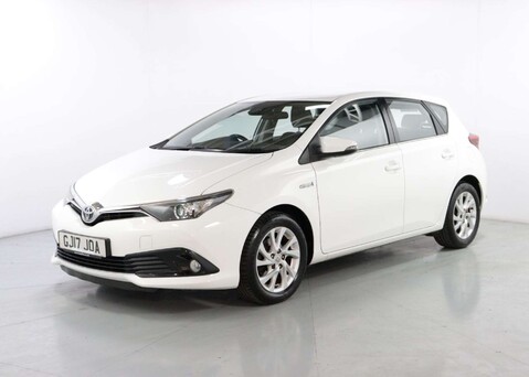 Toyota Auris 1.8 Auris Business Edition TSS Hybrid VVT-i CVT 5dr 3