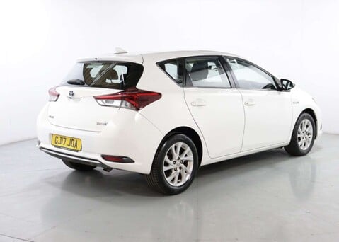 Toyota Auris 1.8 Auris Business Edition TSS Hybrid VVT-i CVT 5dr 7