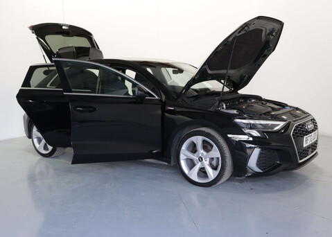 Audi A3 1.5 A3 Sportback 35 TFSI MHEV S Line Semi-Auto 5dr 9