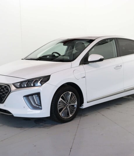 Hyundai IONIQ 1.6 IONIQ Premium SE PHEV Semi-Auto 5dr