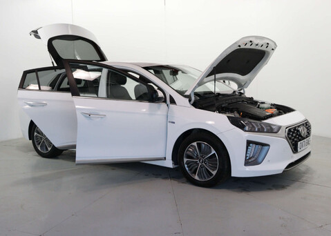 Hyundai IONIQ 1.6 IONIQ Premium SE PHEV Semi-Auto 5dr 41