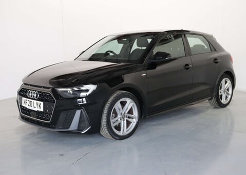 Audi A1 1.0 A1 Sportback 30 TFSI S Line Semi-Auto 5dr 3