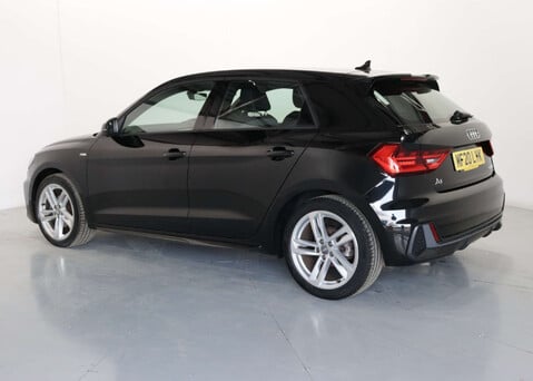 Audi A1 1.0 A1 Sportback 30 TFSI S Line Semi-Auto 5dr 5