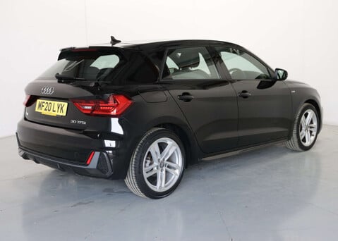 Audi A1 1.0 A1 Sportback 30 TFSI S Line Semi-Auto 5dr 7