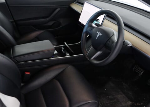 Tesla Model 3 Model 3 Long Range AWD 4WD 4dr 25