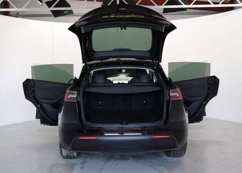 Tesla Model Y Model Y Long Range AWD 4WD 5dr 42