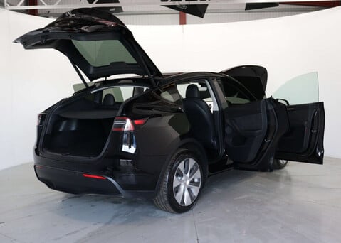 Tesla Model Y Model Y Long Range AWD 4WD 5dr 43