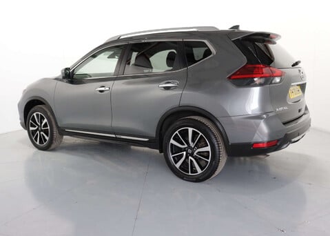 Nissan X-Trail 1.3 X-Trail Tekna DiG-T Semi-Auto 5dr 5