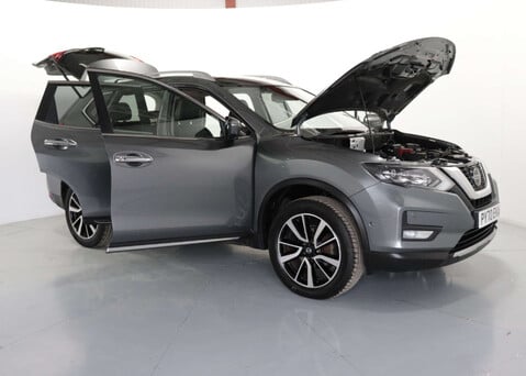 Nissan X-Trail 1.3 X-Trail Tekna DiG-T Semi-Auto 5dr 9