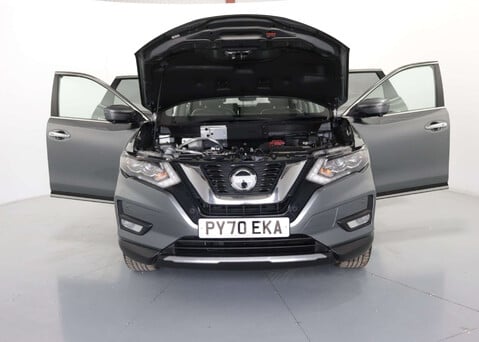 Nissan X-Trail 1.3 X-Trail Tekna DiG-T Semi-Auto 5dr 10