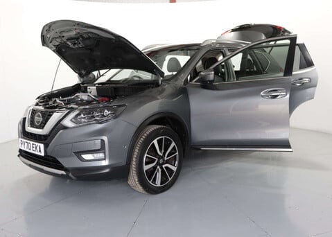 Nissan X-Trail 1.3 X-Trail Tekna DiG-T Semi-Auto 5dr 11