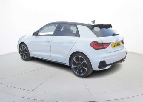 Audi A1 1.0 A1 Sportback 25 TFSI Black Edition Semi-Auto 5dr 5