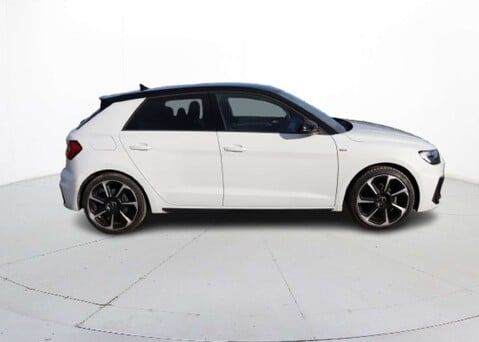 Audi A1 1.0 A1 Sportback 25 TFSI Black Edition Semi-Auto 5dr 8