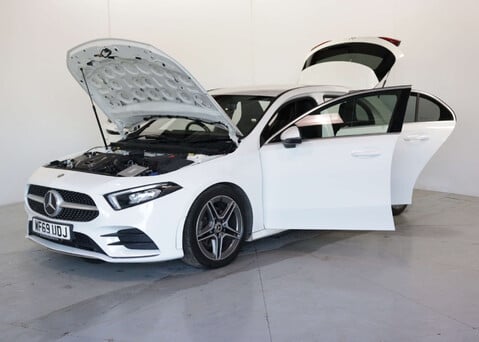 Mercedes-Benz A Class 1.3 A 180 AMG Line Auto 5dr 39