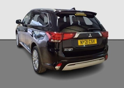 Mitsubishi Outlander 2.4 Outlander Design PHEV CVT 4WD 5dr 4