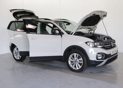 Volkswagen T-Cross 1.0 T-Cross Active TSi Semi-Auto 5dr 38