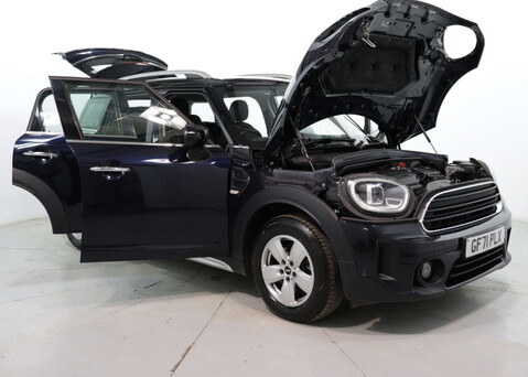 Mini Countryman 1.5 Countryman Cooper Classic Auto 5dr 41